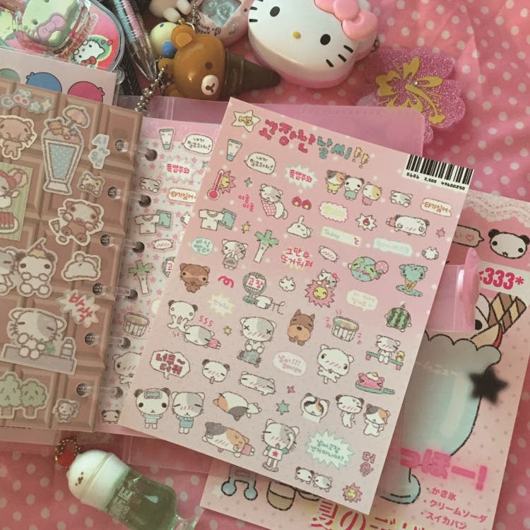 munyu - broken weather sheet sticker