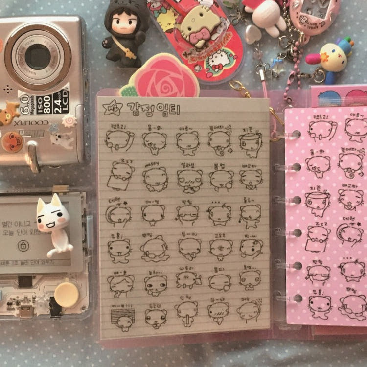 munyu - emotions sheet sticker