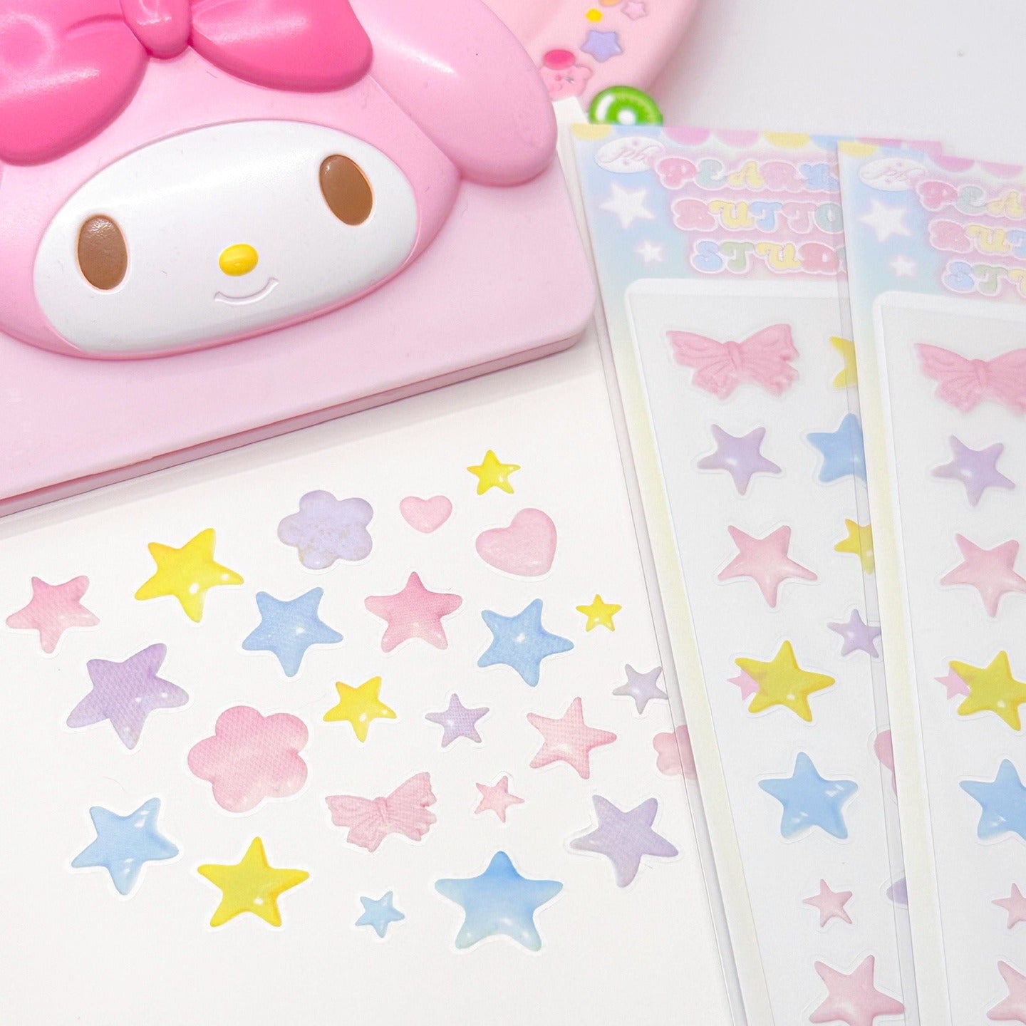 ♡ Pearly Button - Squishy Deco Sticker