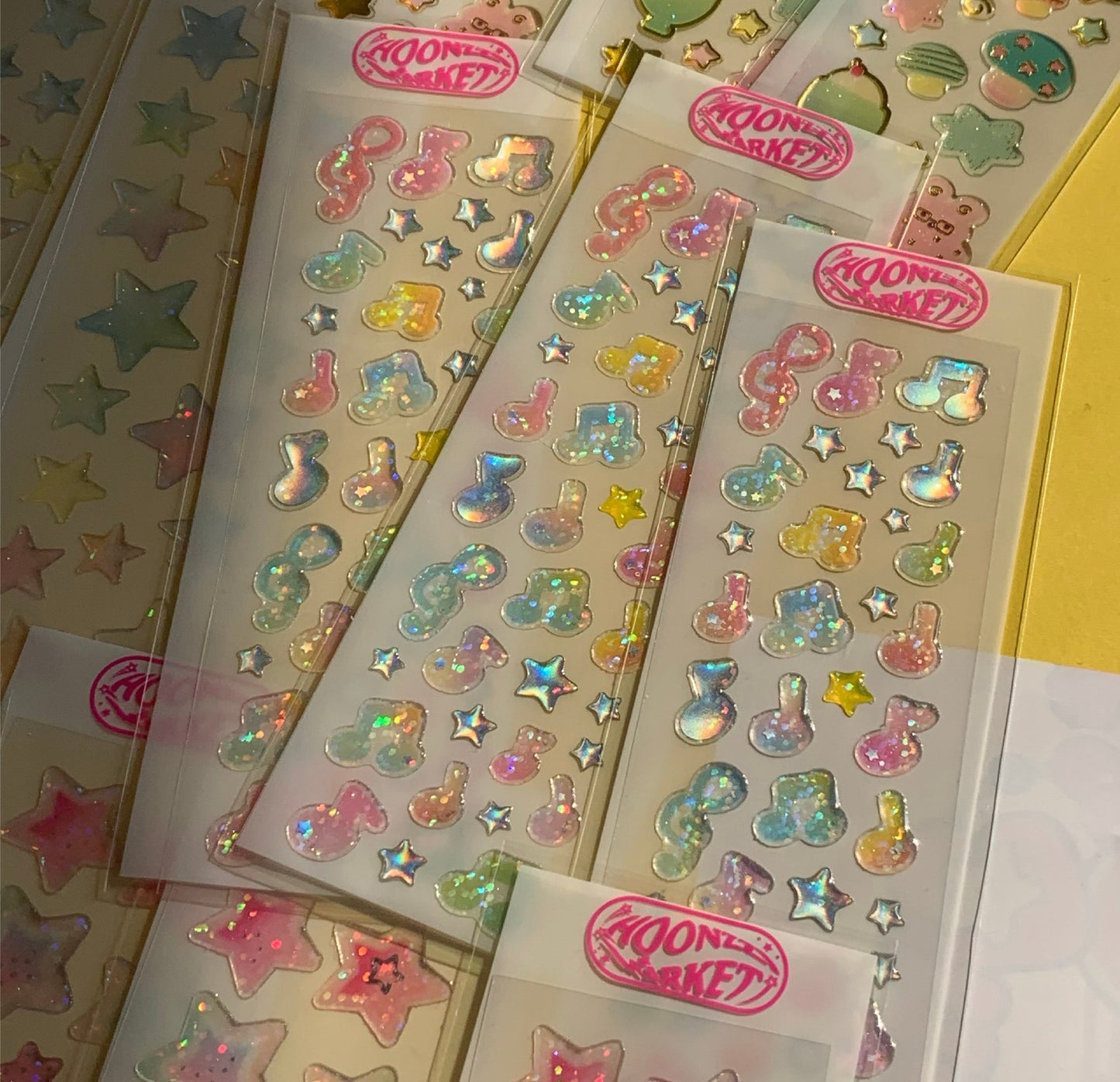 ♡ Hoonzzi - Popping Music Epoxy Sticker