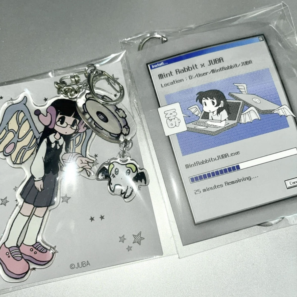 JUBA - metalic epoxy keyring