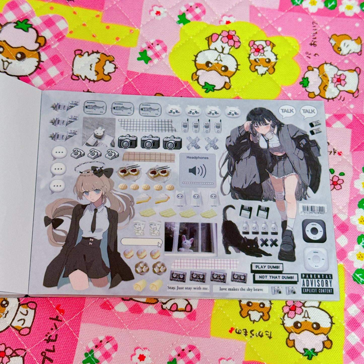 Sticker Book ♡ 40 pages