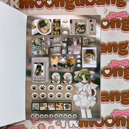Sticker Book ♡ 50 pages (defect, loose binding)