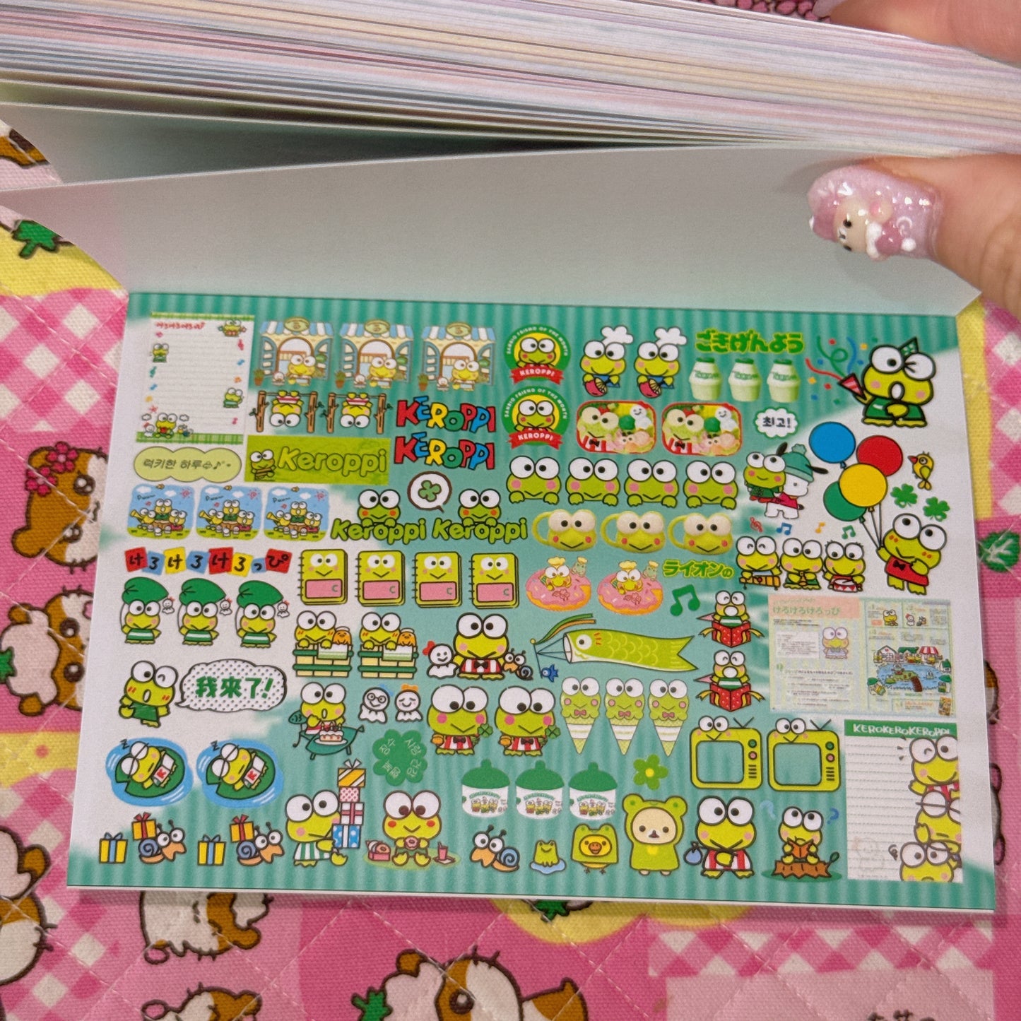 Sticker Book ♡ 50 pages