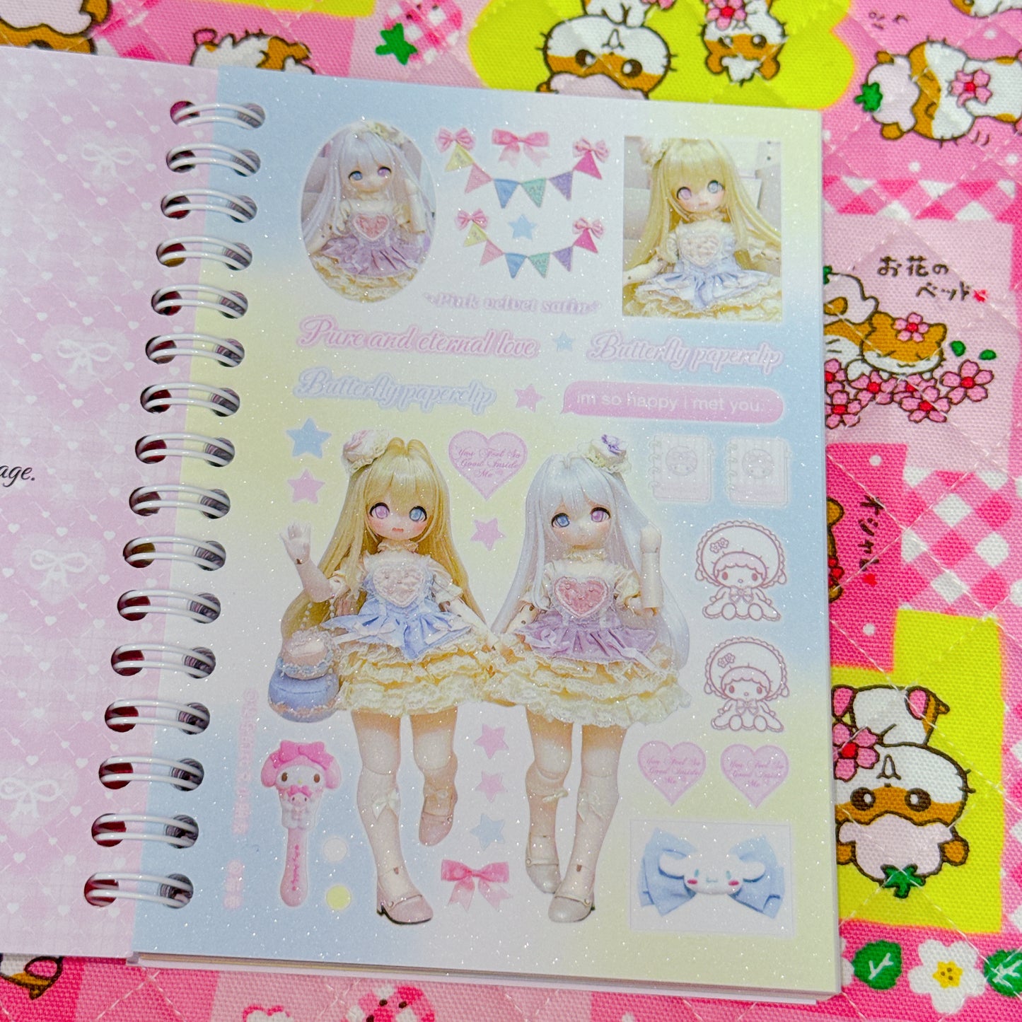 Sticker Book ♡ 30 pages (background sand)