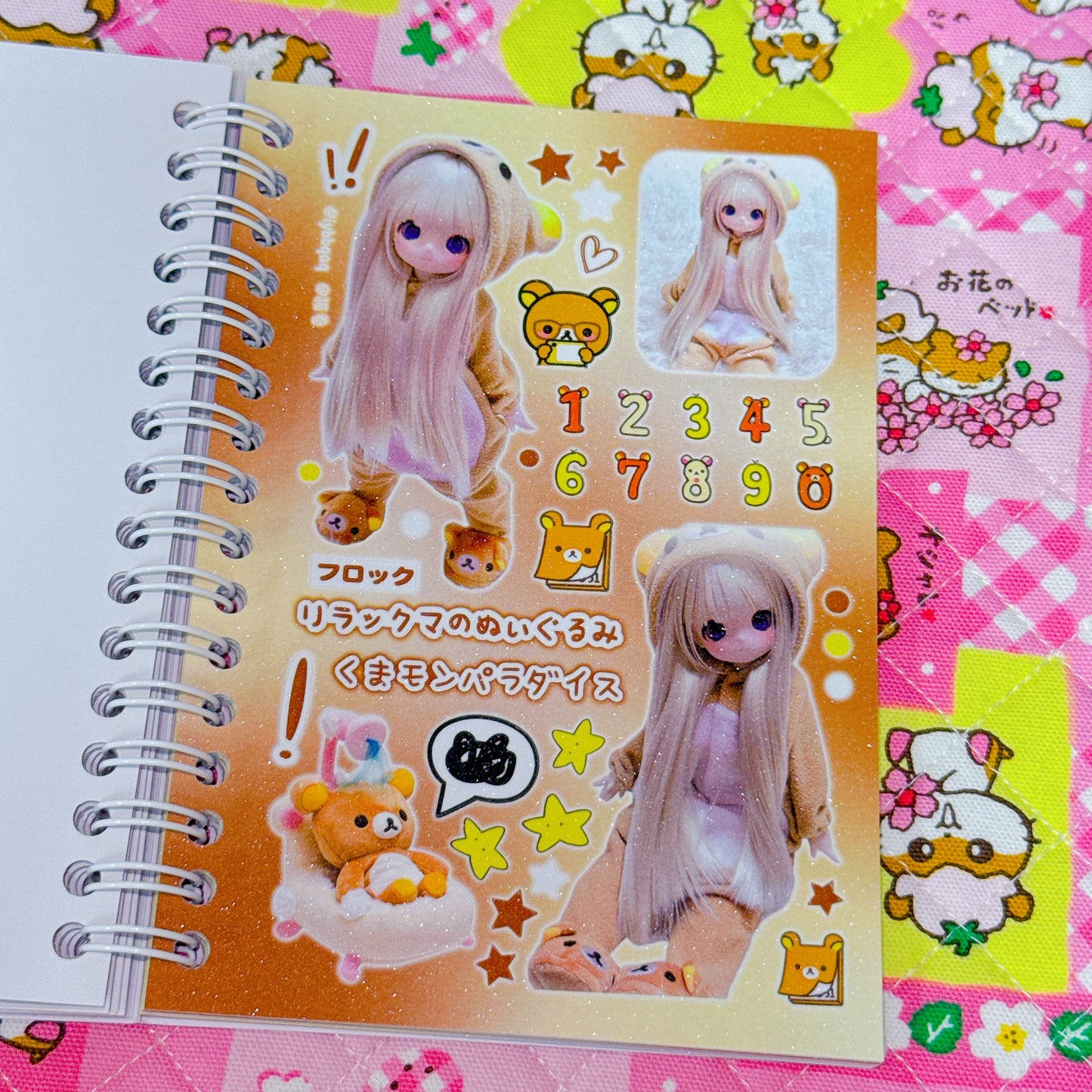 Sticker Book ♡ 30 pages (background sand)