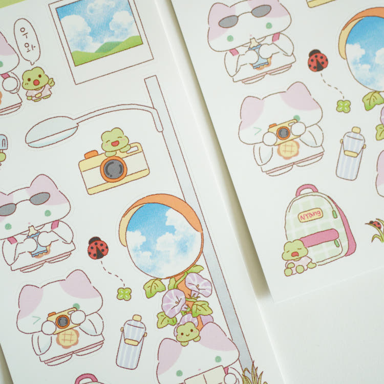 fluffyboo - travel sticker