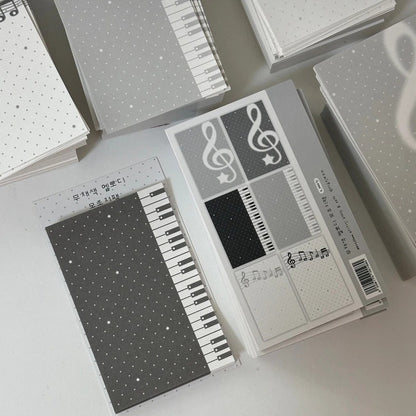 the glint of - Black and white Music note mojoji memo sheet sticker