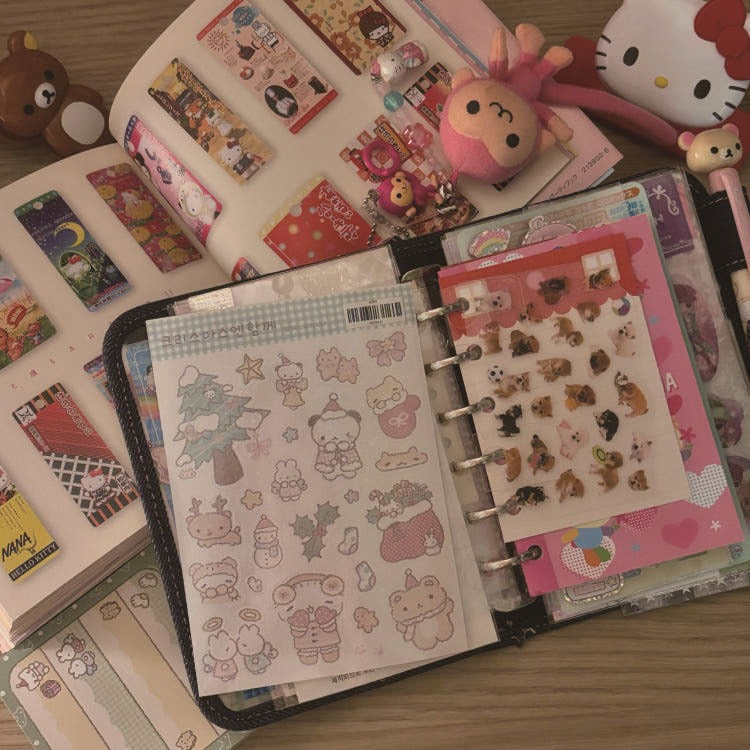 munyu - christmas sheet sticker