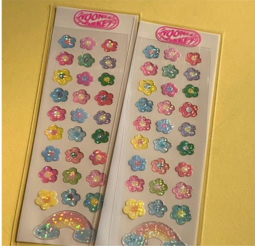 ♡ Hoonzzi - Rainbow Flower Epoxy Sticker