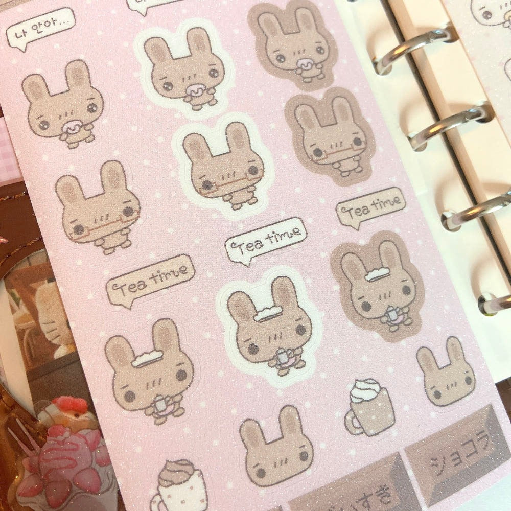 love things - mochausa sticker