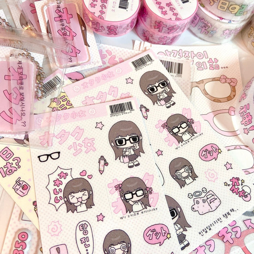 love things - otaku girl sticker